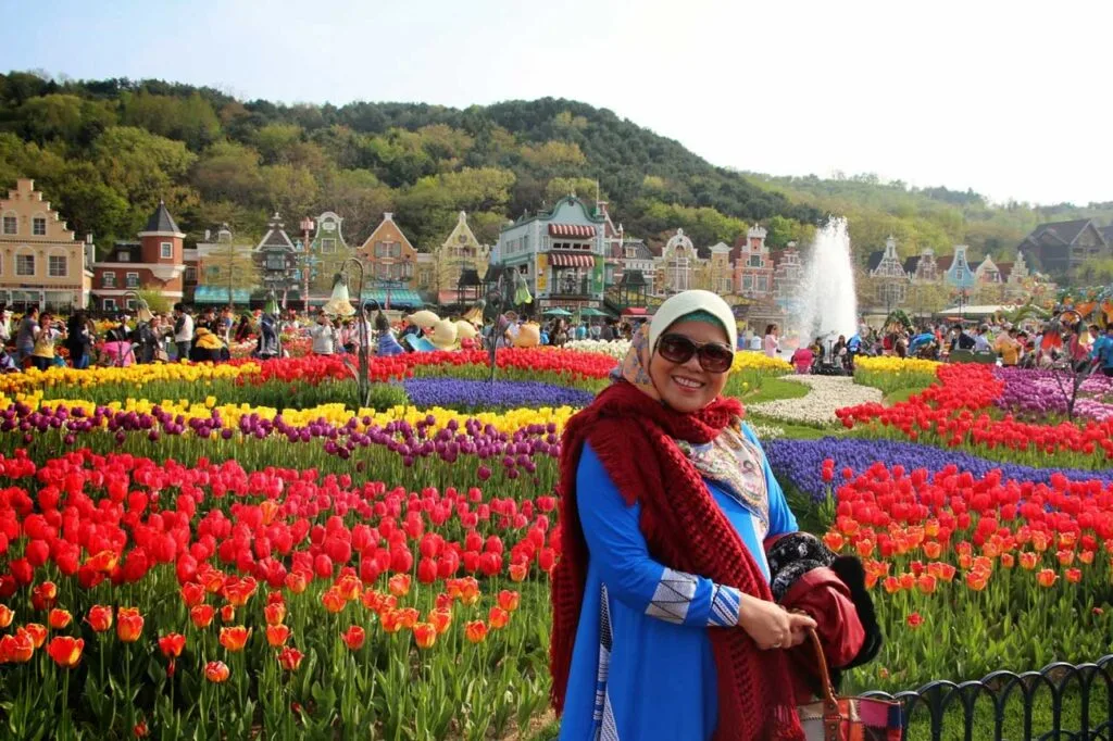 Kampoeng Tulip Belanda Bandung, Wisata Edukasi Kekinian