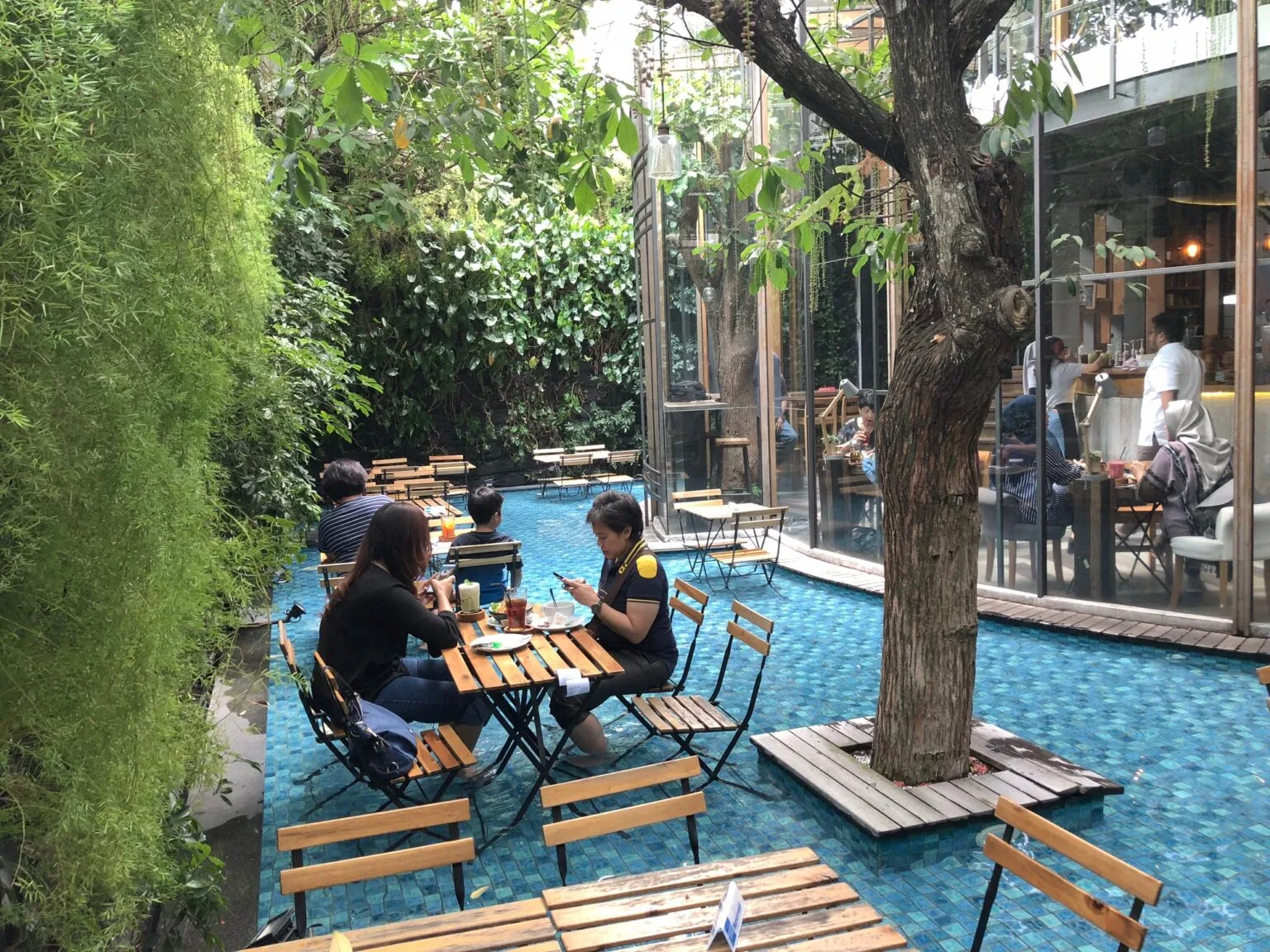 One Eighty Coffee Bandung Jadi Tempat Nongkrong Hits