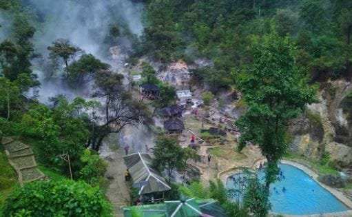 Spot Wisata Kawah Rengganis Paling Cocok untuk Berfoto