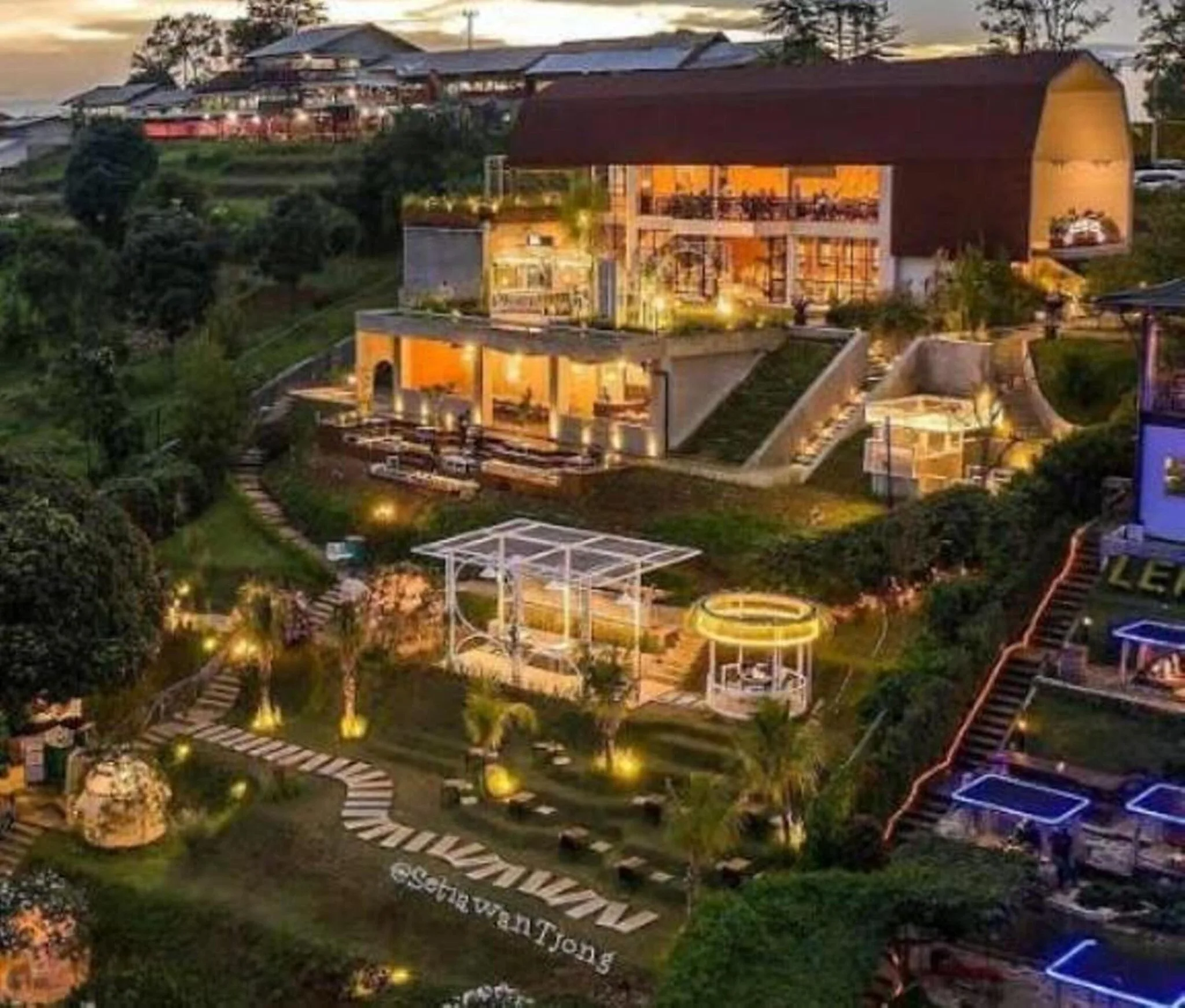 Restoran Boda Barn yang Terkenal di Wilayah Bandung