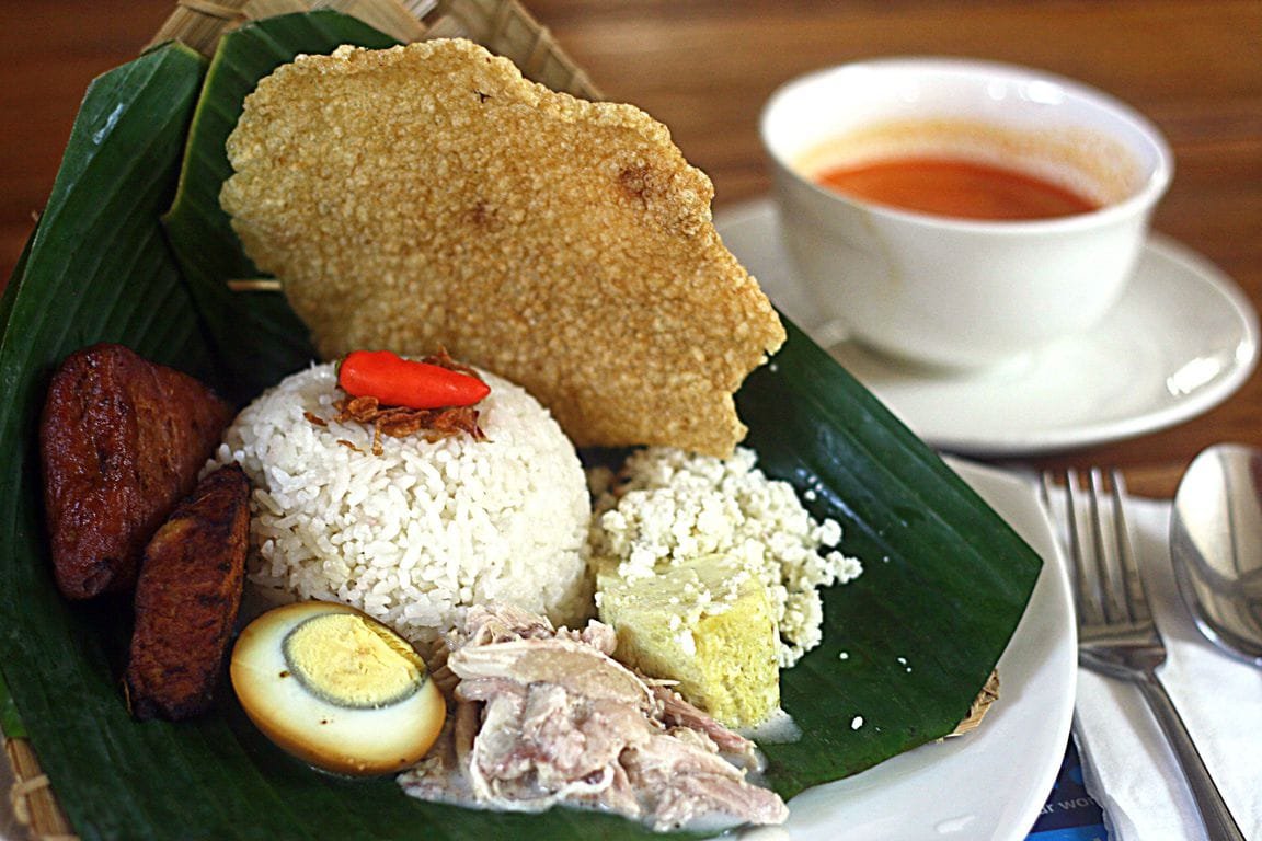Resto dengan Menu Makanan Khas Jawa Tengah Hits di Jakarta