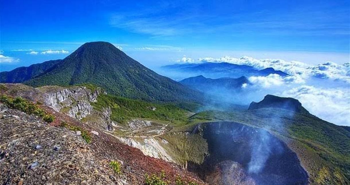 Pendakian Gunung Gede Cianjur: Guide Lengkap buat Gen Z yang Mau Healing